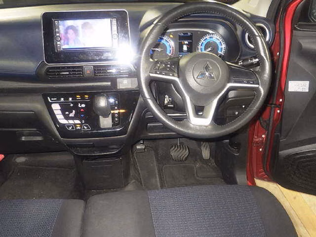 MITSUBISHI EK X