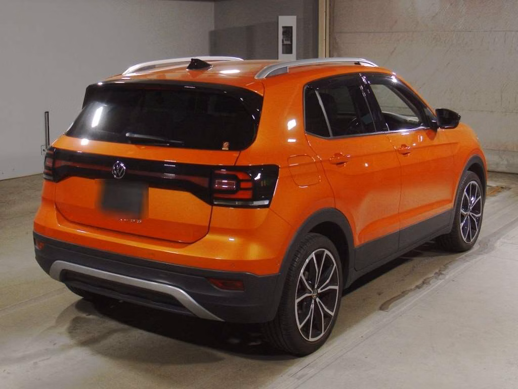 VOLKSWAGEN T-CROSS
