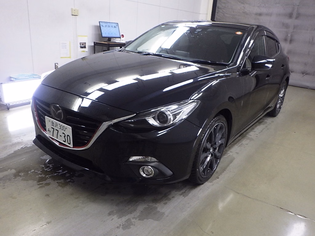 MAZDA AXELA
