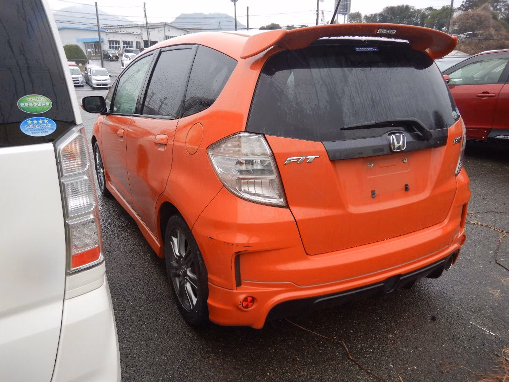 HONDA FIT