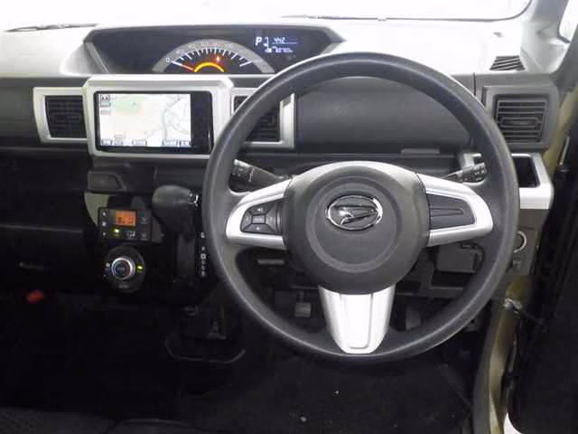 DAIHATSU WAKE