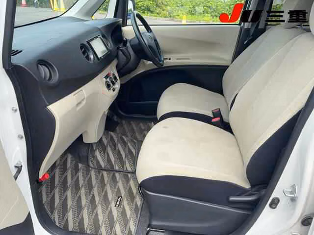SUBARU LUCRA