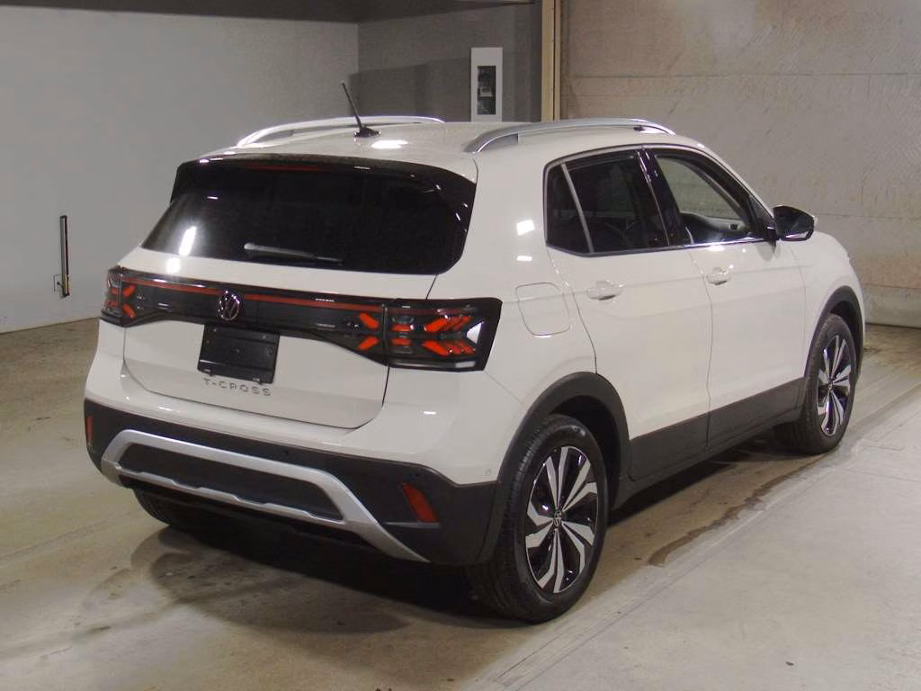 VOLKSWAGEN T-CROSS