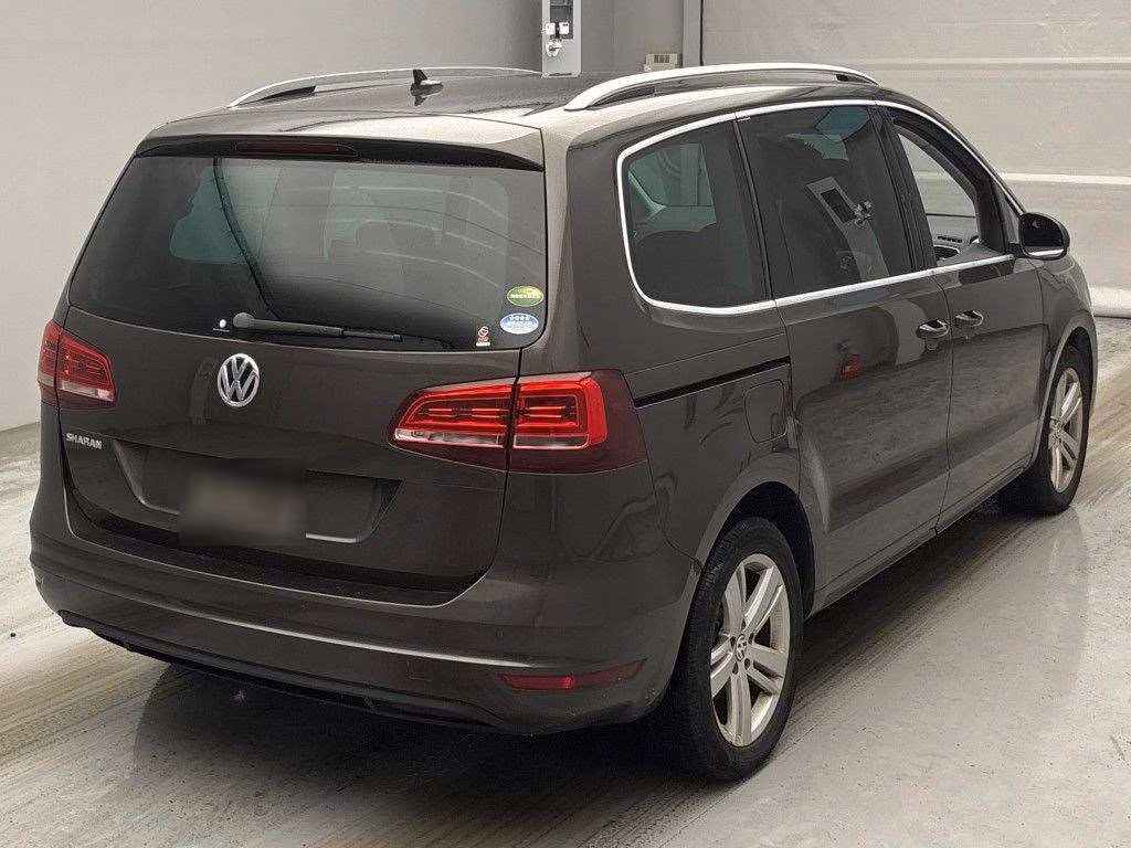 VOLKSWAGEN SHARAN