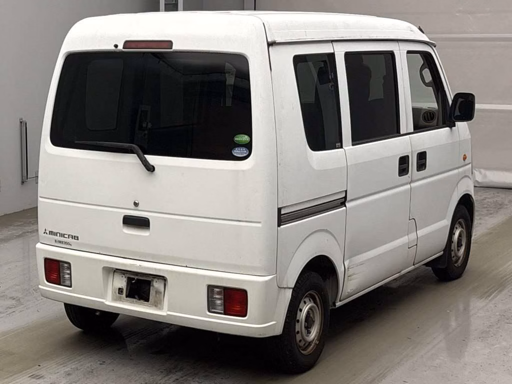 MITSUBISHI MINICAB