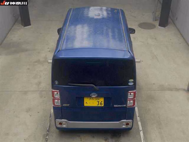 DAIHATSU WAKE