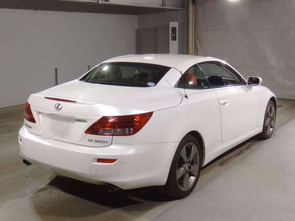 LEXUS IS350
