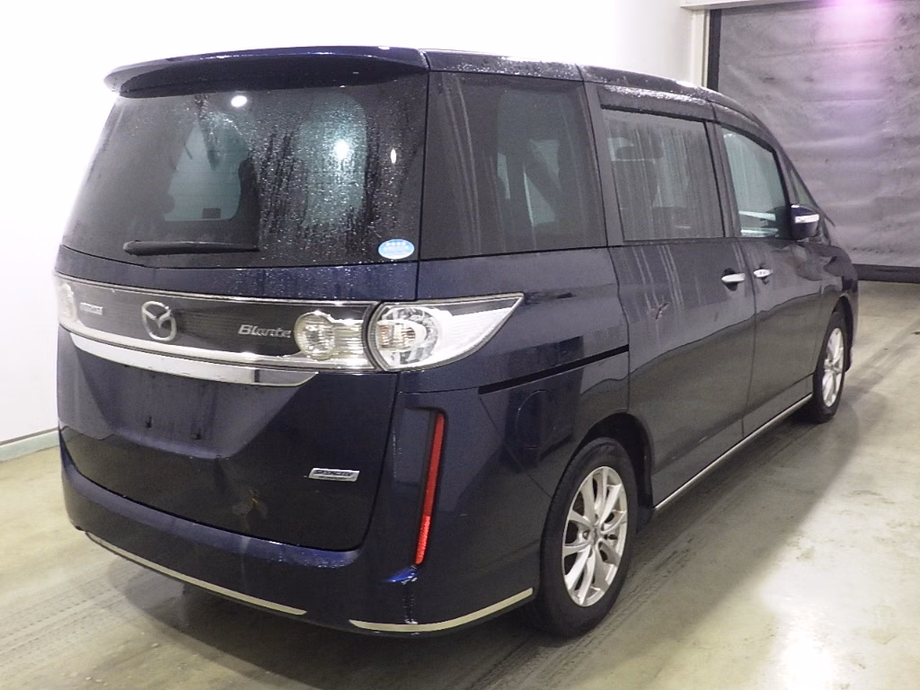 MAZDA BIANTE