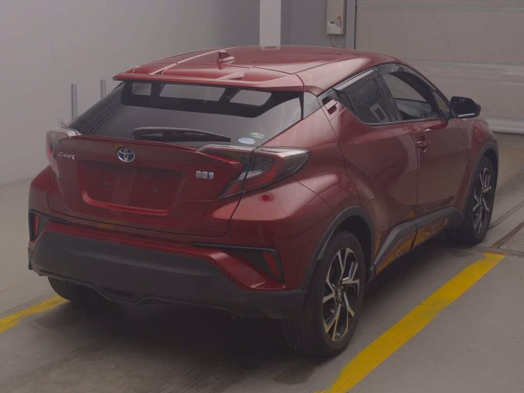 TOYOTA C-HR
