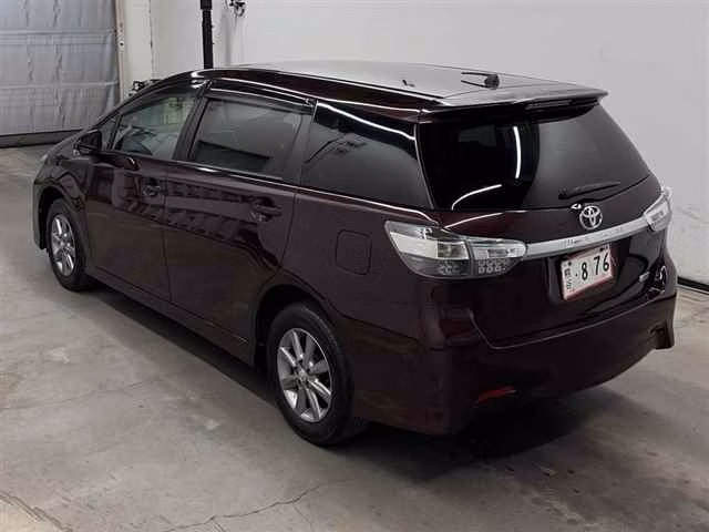 TOYOTA WISH