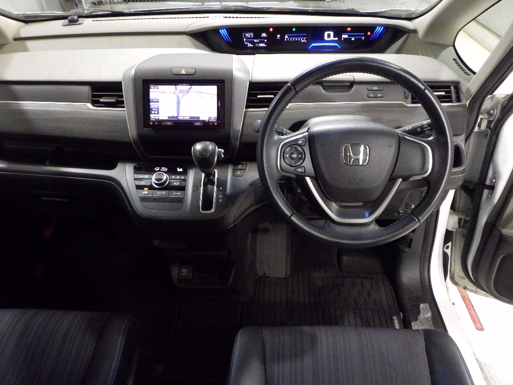 HONDA FREED+