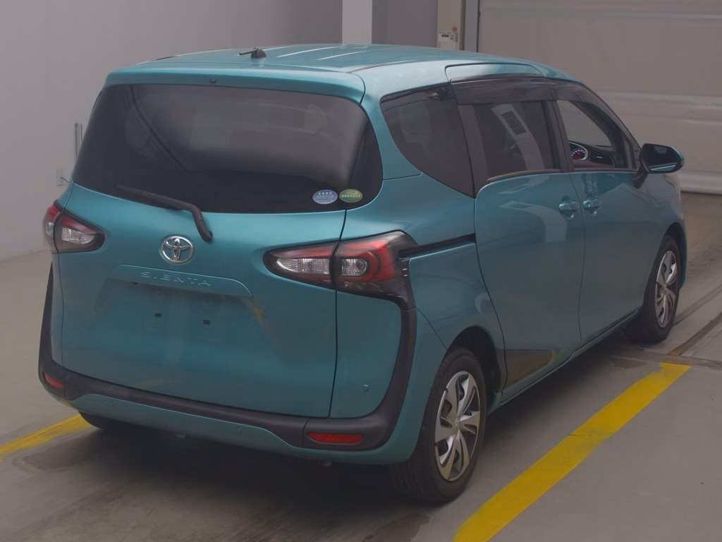 TOYOTA SIENTA