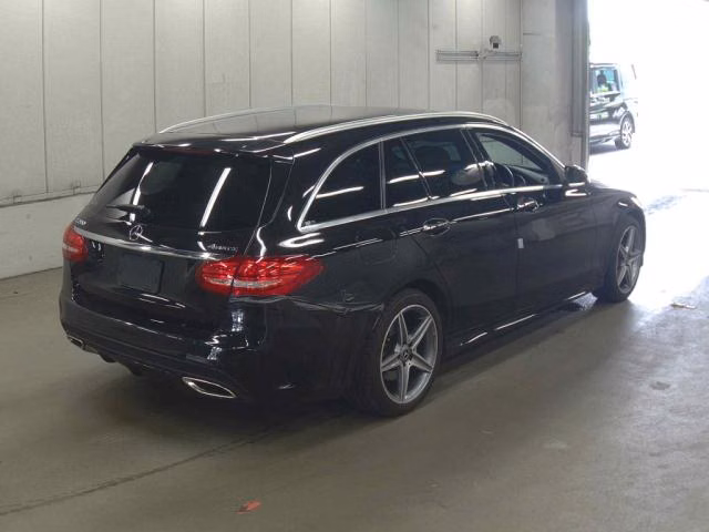 MERCEDES-BENZ C-CLASS