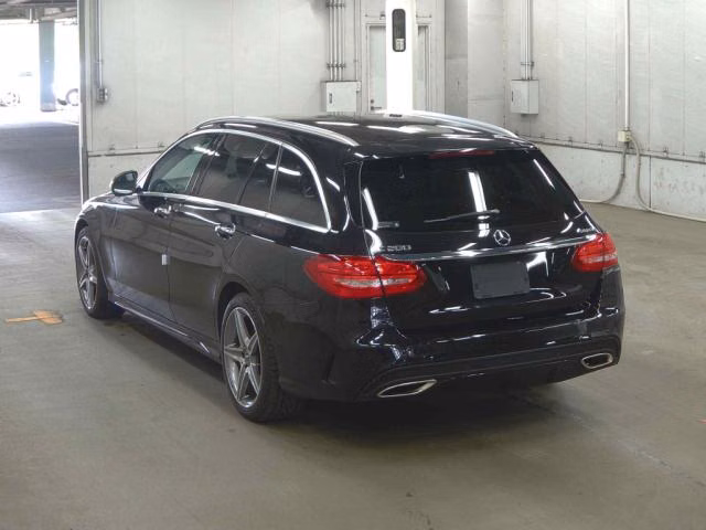 MERCEDES-BENZ C-CLASS