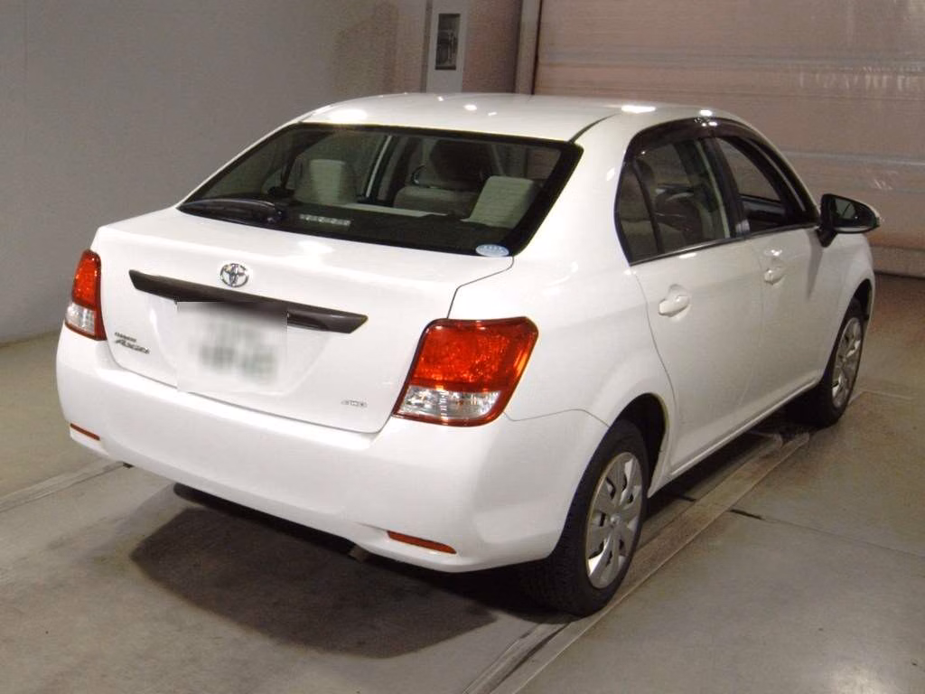 TOYOTA COROLLA AXIO