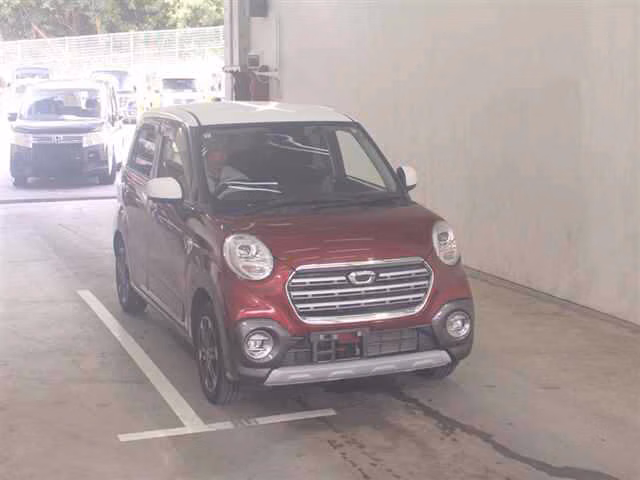 DAIHATSU CAST