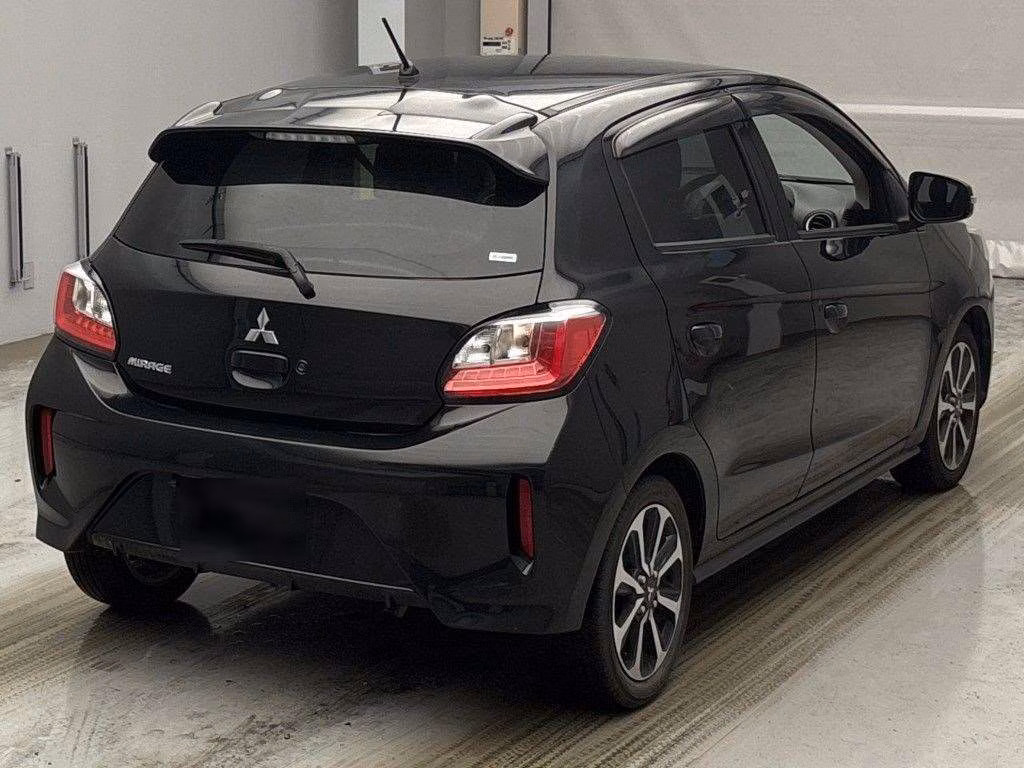 MITSUBISHI MIRAGE