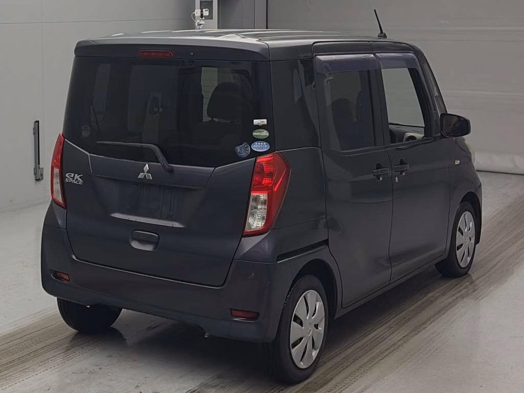 MITSUBISHI EK SPACE