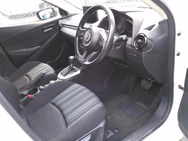 MAZDA MAZDA2