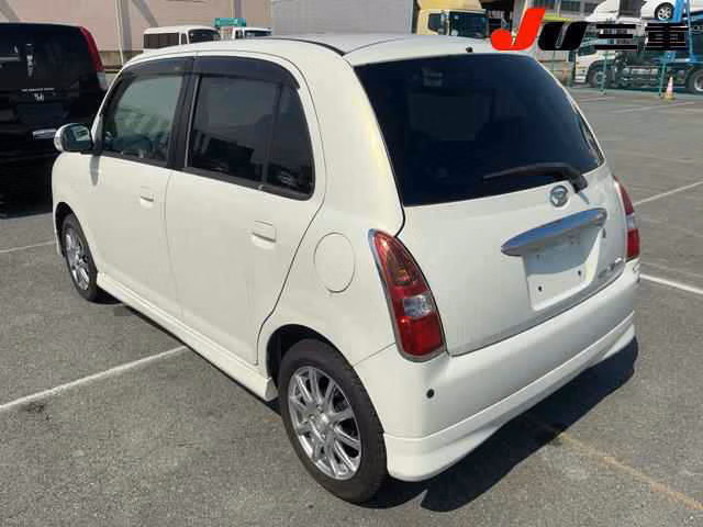 DAIHATSU MIRA GINO