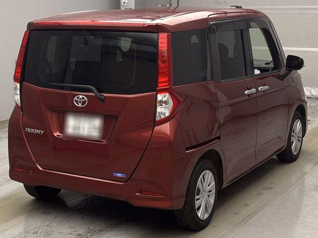 TOYOTA ROOMY