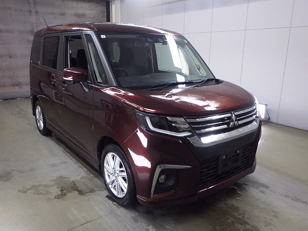 MITSUBISHI DELICA D:2