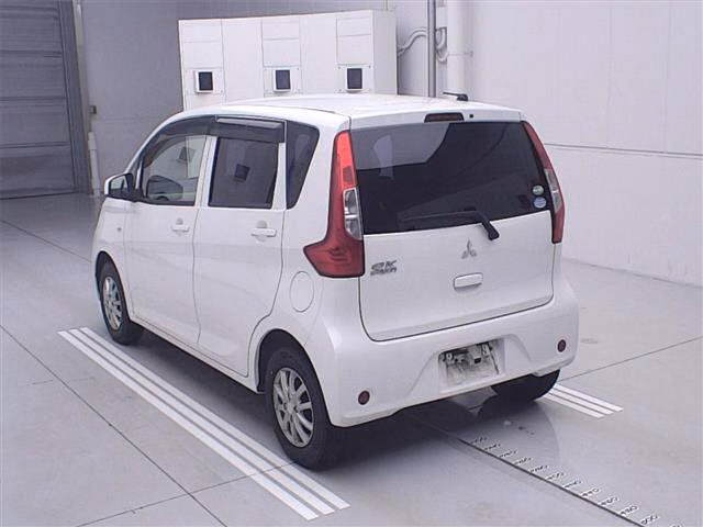 MITSUBISHI EK WAGON