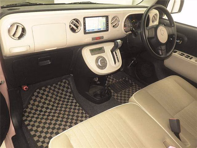 DAIHATSU MIRA COCOA