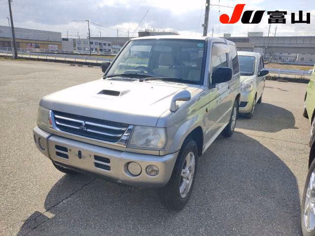 MITSUBISHI PAJERO MINI