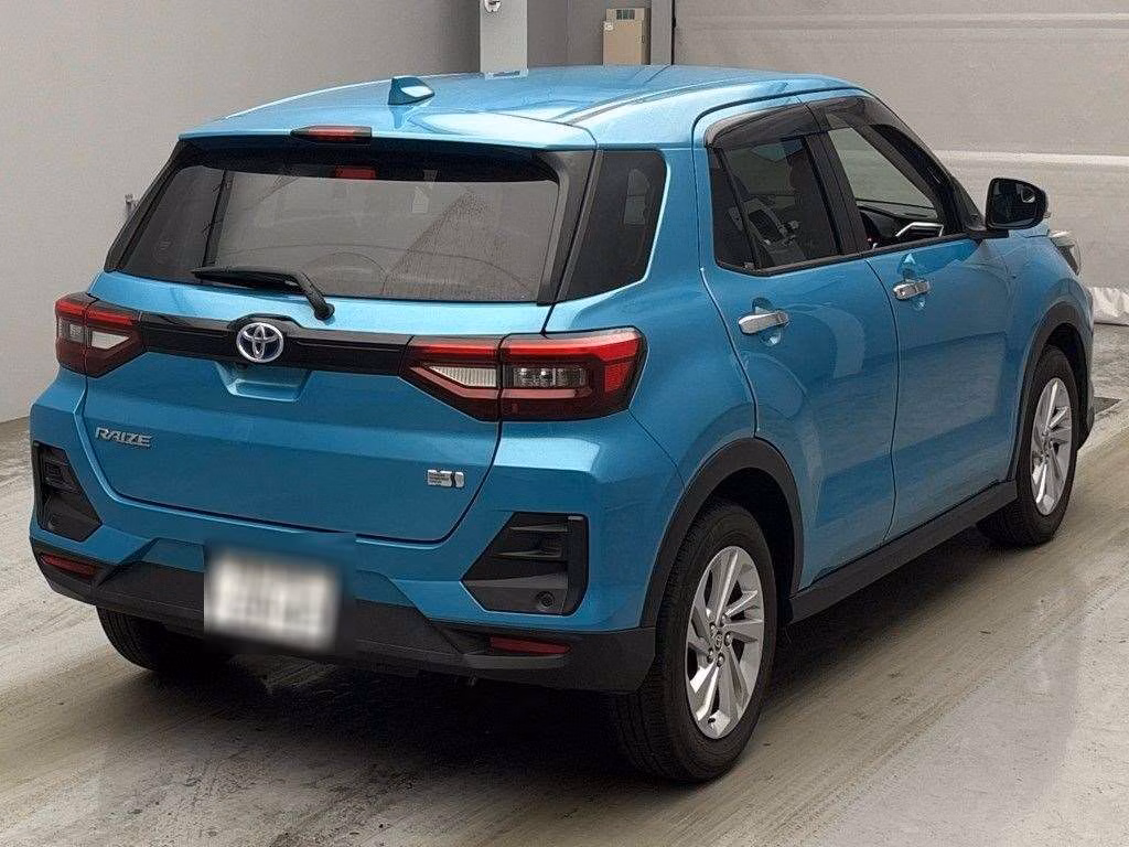 TOYOTA RAIZE