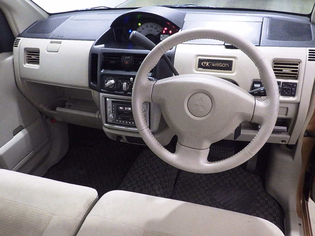 MITSUBISHI EK WAGON