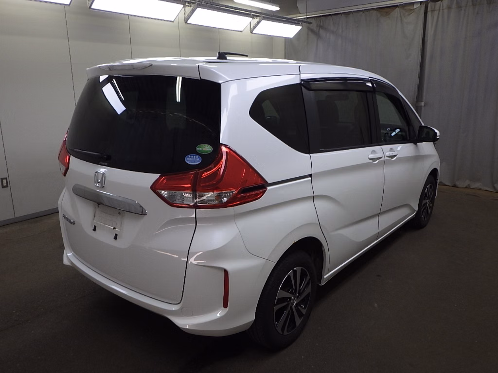 HONDA FREED+