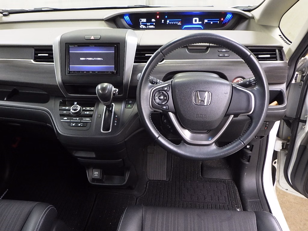 HONDA FREED+