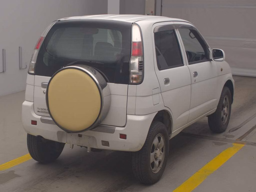 DAIHATSU TERIOS KID