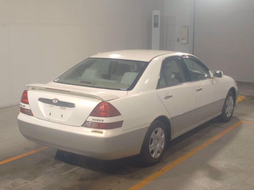 TOYOTA MARK II