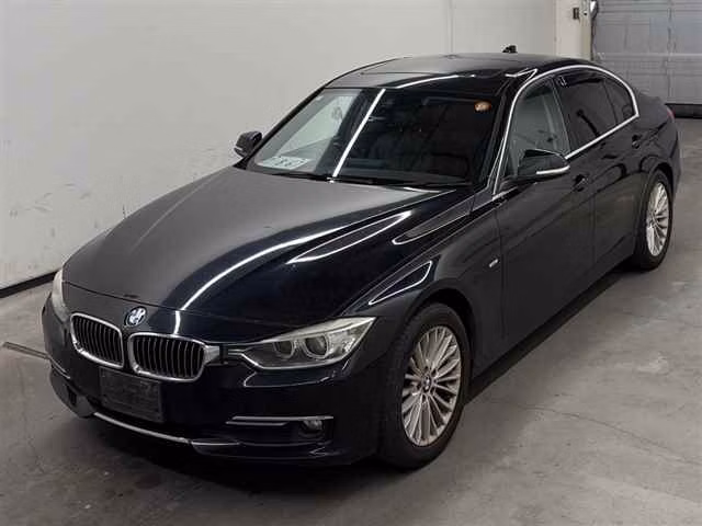 BMW 3-SERIES