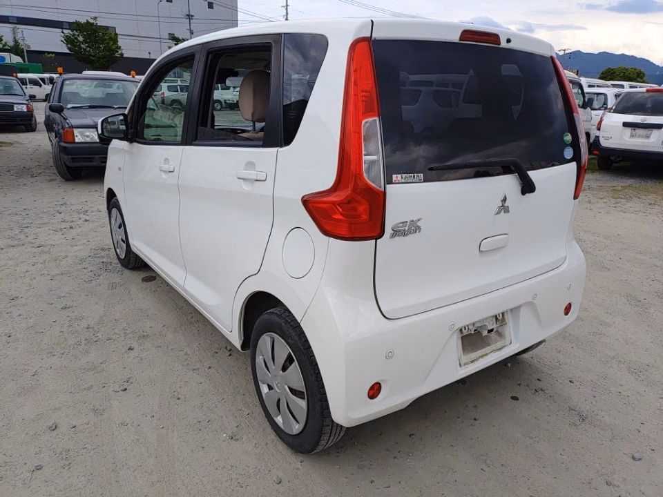 MITSUBISHI EK WAGON