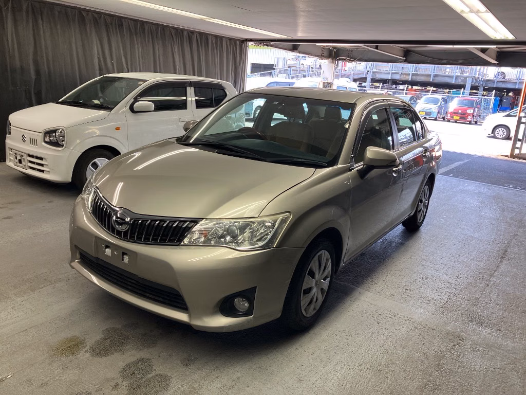 TOYOTA COROLLA AXIO