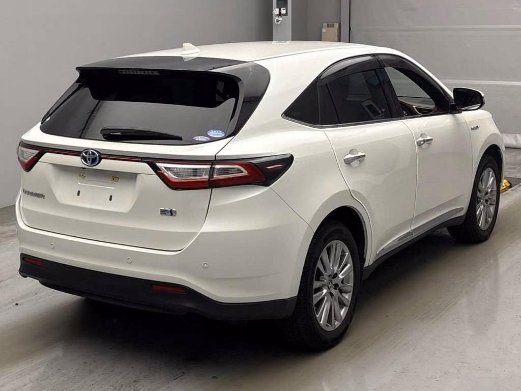 TOYOTA HARRIER