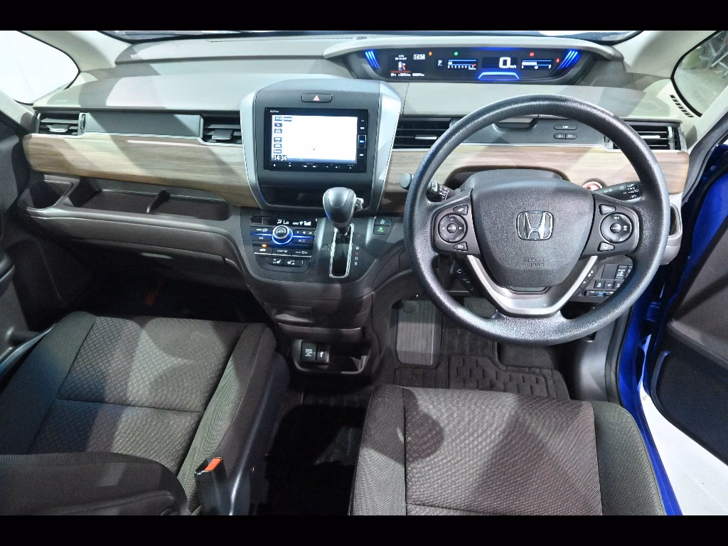 HONDA FREED+