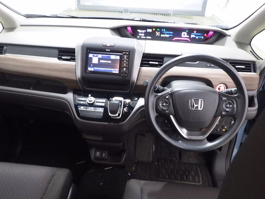 HONDA FREED+