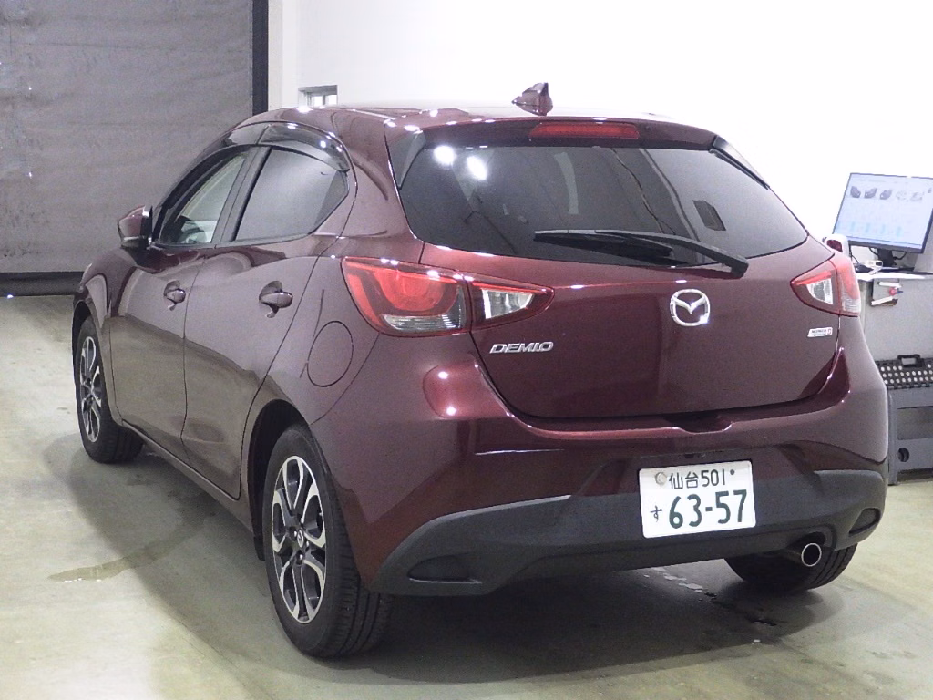MAZDA DEMIO