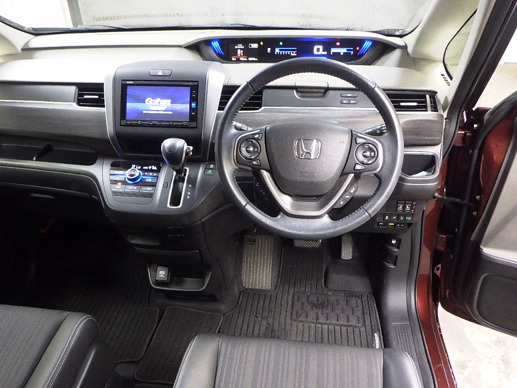 HONDA FREED+
