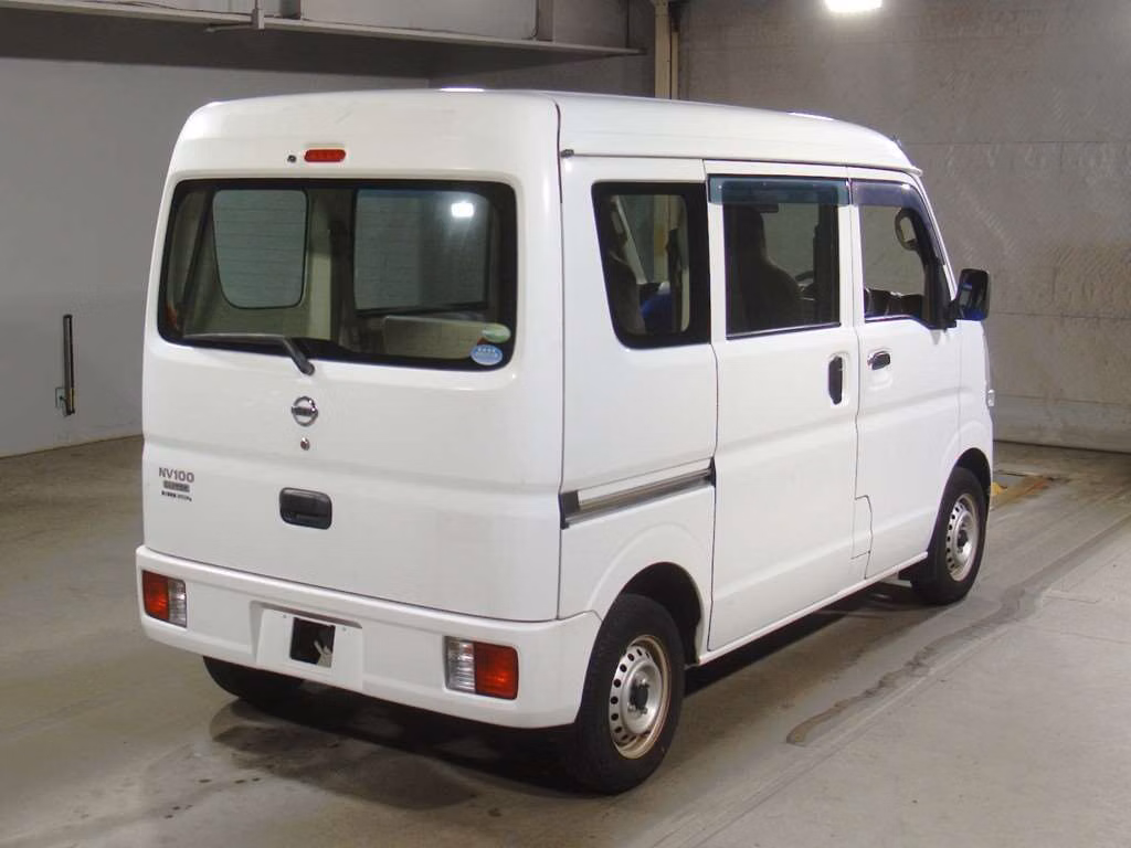 NISSAN NV100 CLIPPER