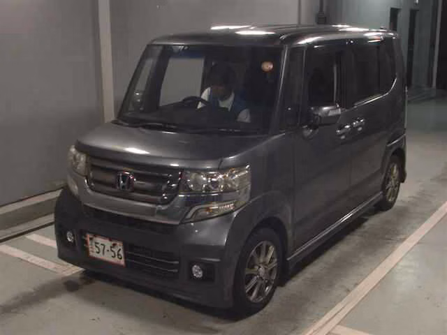 HONDA N-BOX