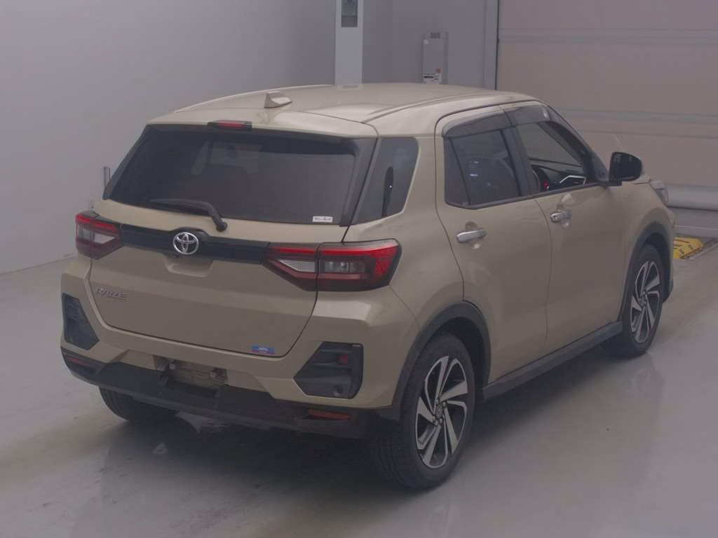 TOYOTA RAIZE