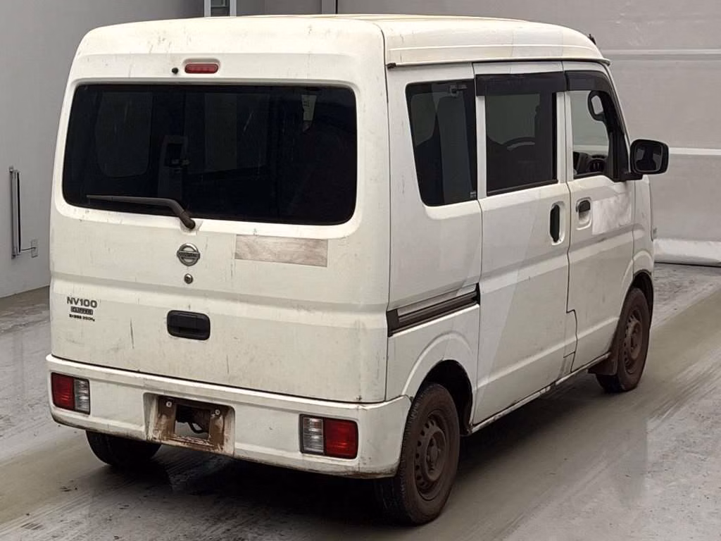 NISSAN NV100 CLIPPER