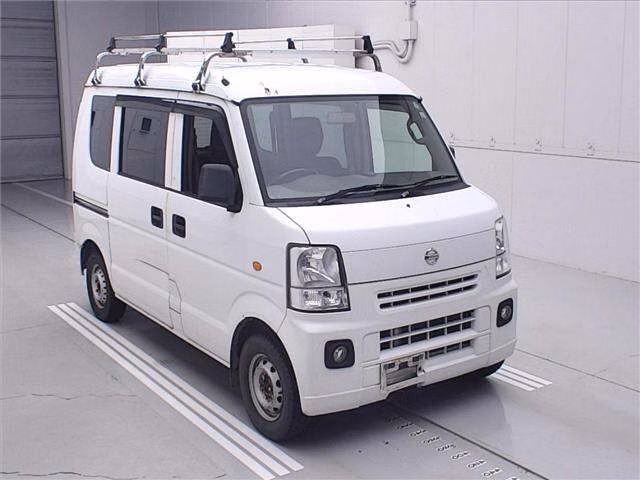 NISSAN NV100 CLIPPER