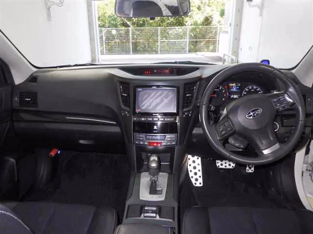 SUBARU LEGACY