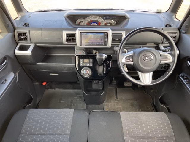 DAIHATSU WAKE